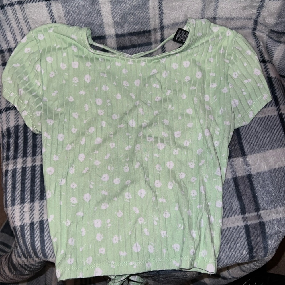 Green Floral Crop